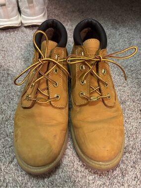 Women’s Wheat Timberland Boots - Durable Leather Ankle Boots